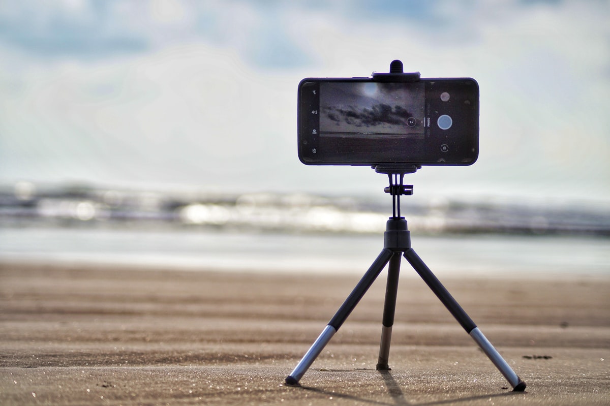 Smartphone tripod recording