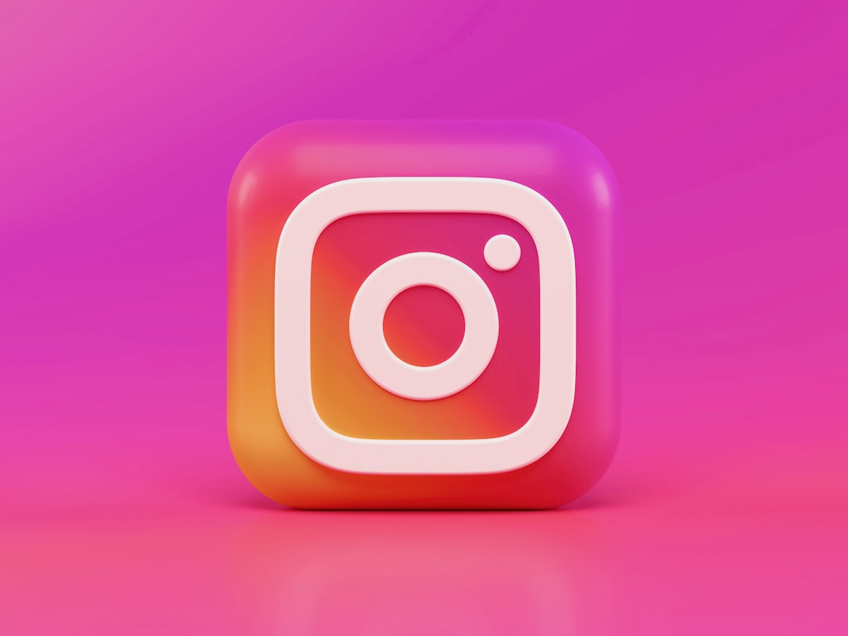 The Ultimate Guide for Instagram Comment Automation
