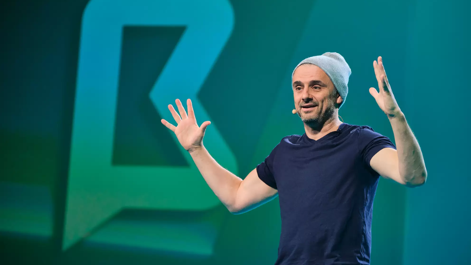 How She Turned Gary Vaynerchuk's Instagram Rules Into AI Prompts That Sell Digital Products on Autopilot