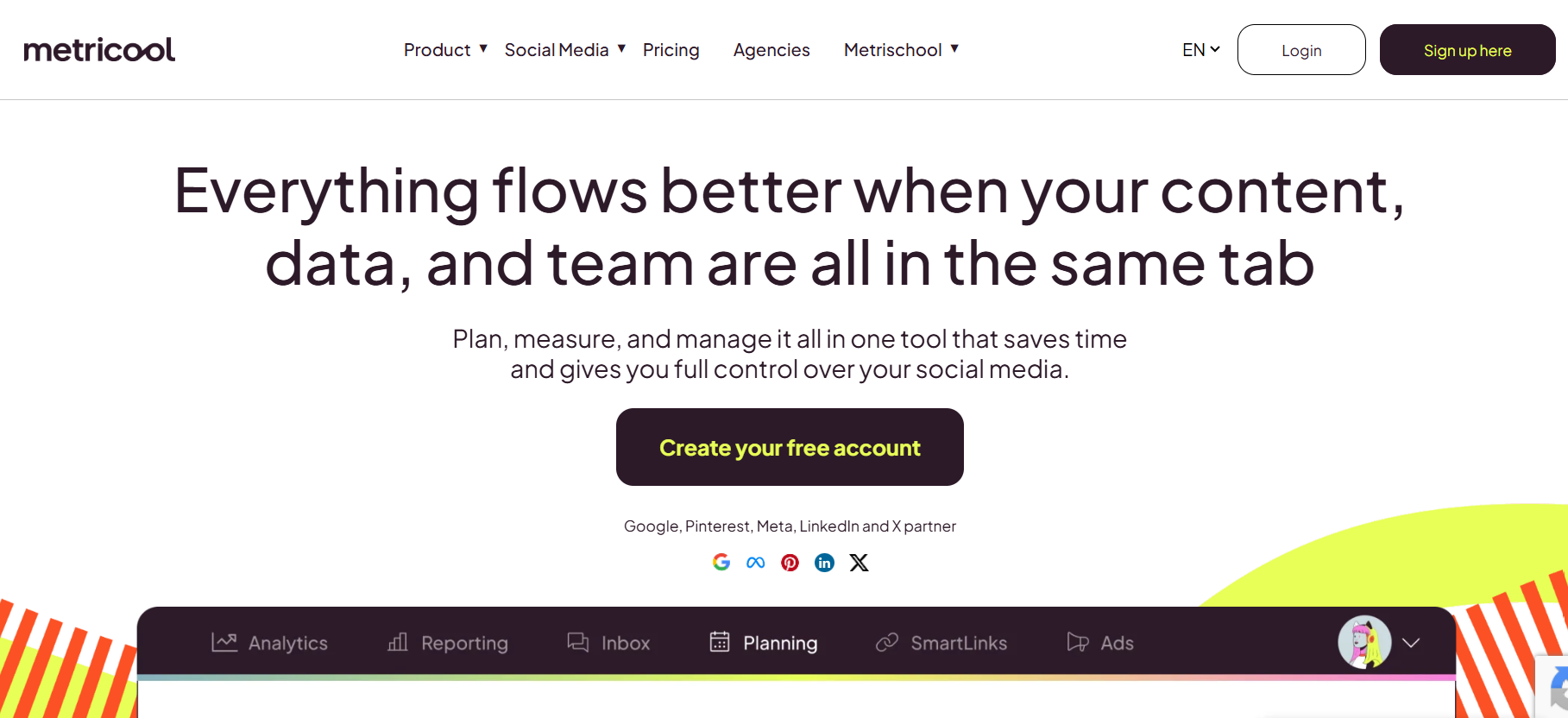 Metricool homepage showcasing its social media management platform, with planning, analytics, reporting, inbox, SmartLinks, and ads features displayed in the dashboard.